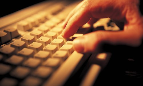 Koliko često treba čistiti tipkovnicu?