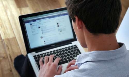 Koristi li vaš Facebook još netko osim vas? Evo kako ćete provjeriti i spriječiti uljeze