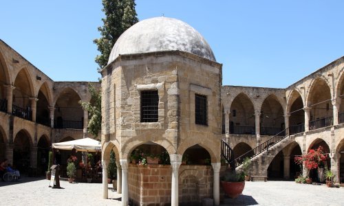 Sastali se vođe ciparskih Grka i Turaka, žele mir no razlike ostaju