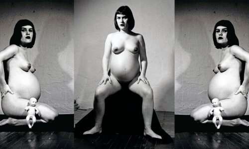 Misteriji i 'užasi' majčinstva na novoj izložbi Vlaste Delimar