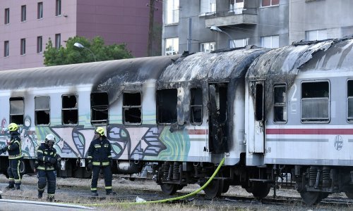Zapalila se dva vagona na zagrebačkom Glavnom kolodvoru