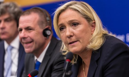 Le Pen mora vratiti gotovo 300.000 eura parlamentu EU-a