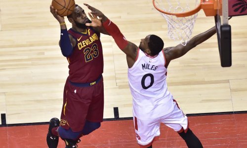 Cleveland slavio nakon produžetka; LeBron ispisuje povijest, Curry se vratio sa stilom