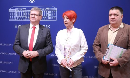 Mrsić: Zakon o zdravstvenoj zaštiti ruši solidarno zdravstvo i socijalnu državu