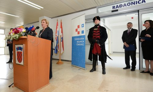 'Demografske mjere voljela bih predstaviti s Vladom, a ako ne, onda ću to učiniti sama'