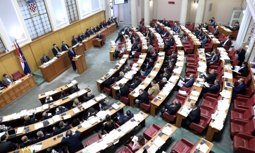 Oporba prijeti udaviti vladajuće amandmanima, spremili su ih čak 380