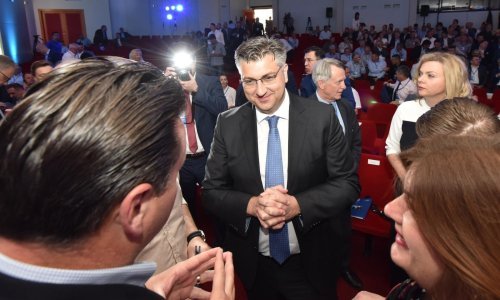 Plenković o kupusu hrvatske tranzicije, snazi HDZ-a, lažnim vijestima, Agrokoru...