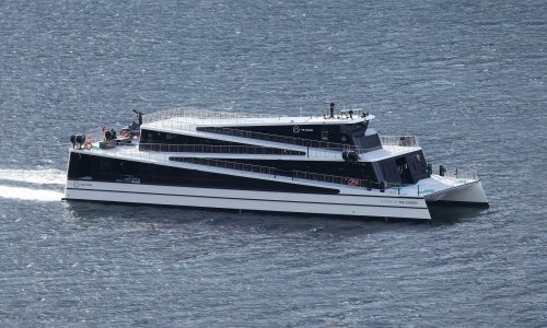 Ovaj katamaran dugačak je 42 metra, prevozi do 400 putnika i nimalo ne zagađuje