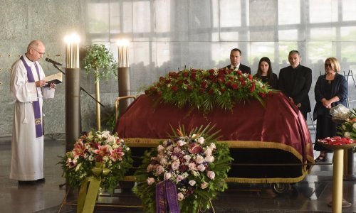 Obitelj, prijatelji i znana kazališna lica oprostili se od Georgija Para