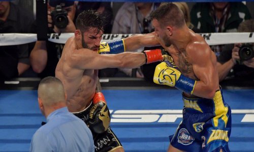 Boksački meč za titulu za pamćenje; prvo završio na podu, a onda izveo nokaut s kojim je ispisao povijest