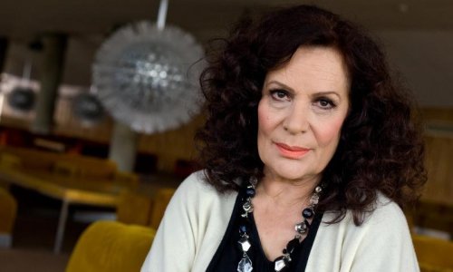 Radojka Šverko: Telefon mi zvoni od jutra