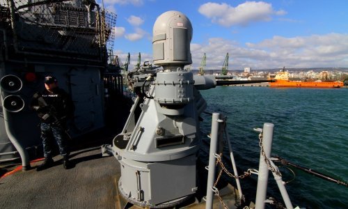 Slovenski vojni brod doživio na Siciliji nevjerojatnu havariju