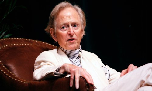 Preminuo književnik Tom Wolfe