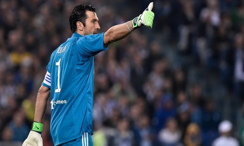 Kakav bi to bio udarac za navijače Juventusa! Buffon ima novi klub?