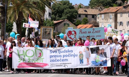 'Hod za život, obitelj i Hrvatsku' demantirao da su oni samo 'Hod za život'