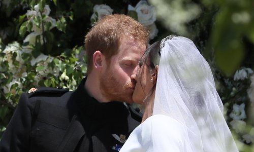 Zašto su se princ Harry i Meghan Markle poljubili tek na izlasku iz crkve
