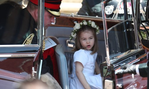 Princeza šefica: Trogodišnja Charlotte postrojila ostale djeveruše na kraljevskom vjenčanju