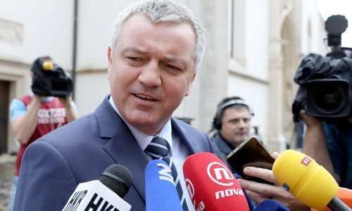 'Premijer se ne miješa i ne utječe na procese u Agrokoru'