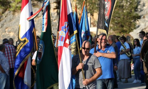 Pitamo vas: Trebaju li branitelji imati prednost pri zapošljavanju?