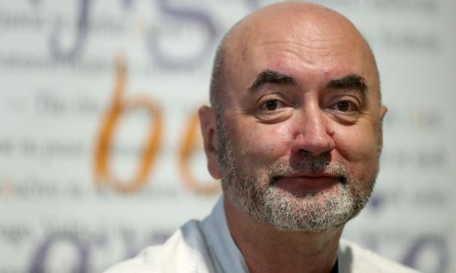 Predstavljen novi roman Dražena Ilinčića 'Neobičan slučaj novinara N.'