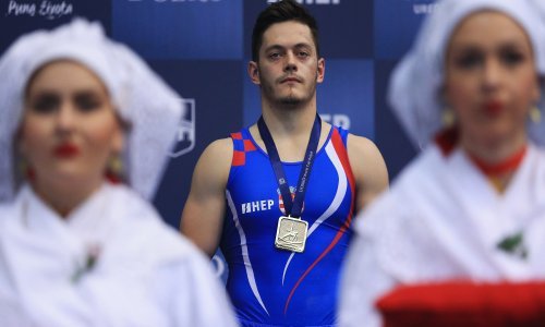 Tin Srbić sjajnom vježbom digao publiku u Osijeku na noge