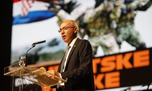 Krstičević najavio jačanje obrambene suradnje s Velikom Britanijom