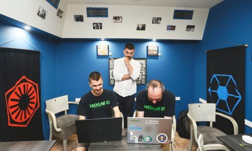 Recenzija Smart WiFi-a ili kako sam hakerima uvalio da odrade moj posao