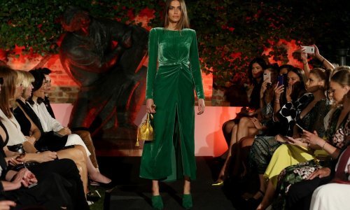 Modna poslastica: Za reviju Aleksandre Dojčinović tražila se pozivnica više