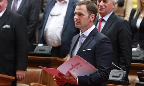 Srpska Vlada pomaže gospodarstvo s pet milijardi eura