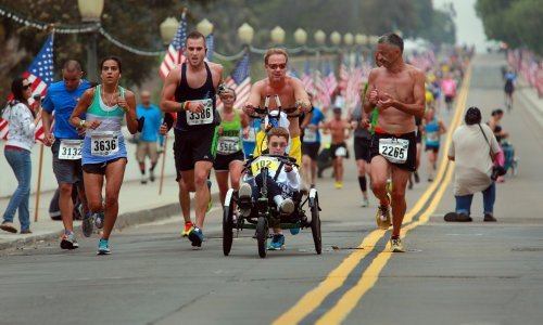 Maraton u San Diegu nastavljen nakon pucnjave, jedna osoba uhićena
