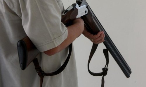 Lovačkom puškom ubio susjedovog psa