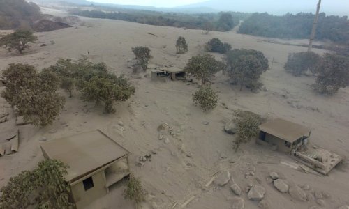 U erupciji vulkana Fuego 75 mrtvih i gotovo 200 nestalih