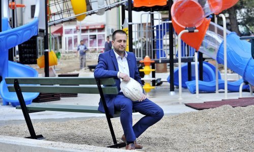 [VIDEO] Pola dana za jedan papir: 'Nekome iz Zagreba to izgleda kao par centimetara, ali...'