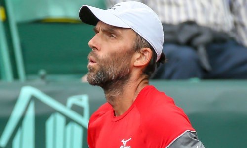 Karlović po deseti put ove sezone odmah posrnuo na otvaranju turnira