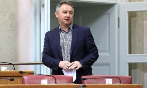 Culej Marasu: Vi ste najmjerodavniji za Bandićevu žičaru, bili ste direktor izgorjele Bjelolasice