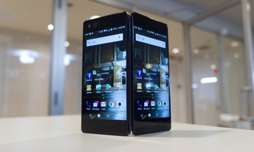 Kad jedan ekran nije dosta: Samsung razvija preklopni smartfon