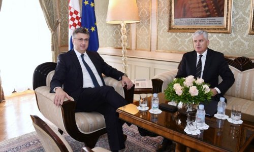 Plenković čestitao Čoviću na počasnom doktoratu: To je poruka Hrvatima u BiH