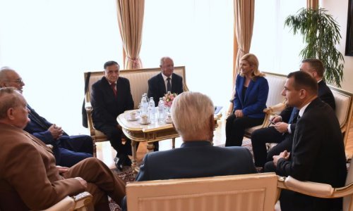 Grabar Kitarović: Domovinski rat nije u suprotnosti s antifašističkom borbom