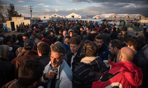 Oettinger: EU može dati 6 milijardi eura za migrantske centre u Africi