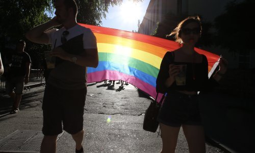 HALMED zbog diskriminacije treba isplatiti 100.000 kuna bivšem zaposleniku homoseksualcu