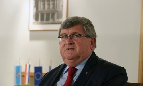 Burić optužio Obersnela da pogoduje Uljaniku zbog nenaplaćene komunalne naknade 3. maju
