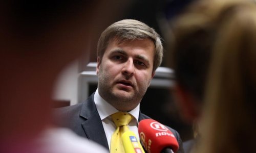 Vlada i sindikati dogovorili 'kratki' Kolektivni ugovor