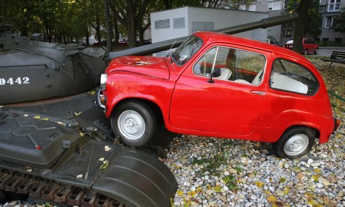 Prije 27 godina crveni fićo postao je simbol građanskog otpora agresiji na Hrvatsku