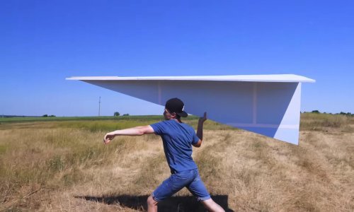 Kako napraviti divovski papirnati avion