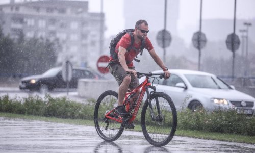 Kiša i pljuskovi svugdje osim u jednom dijelu Hrvatske