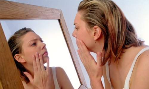 Znakovi starenja: Ovo su dijelovi tijela otkrivaju koliko vam je godina