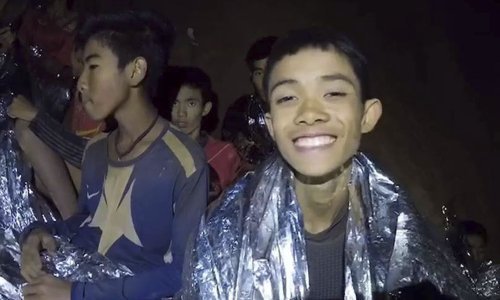 Tajlandski dječaci mogu hodati, ali još ne i roniti