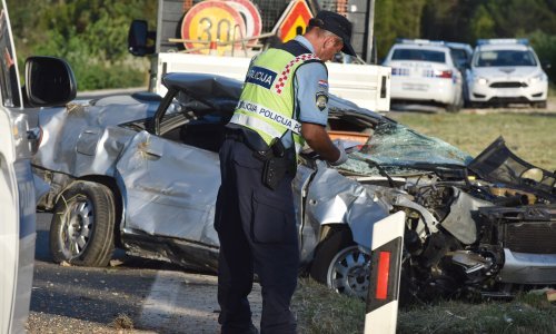 Počinje sezona godišnjih odmora, evo što policija savjetuje vozačima