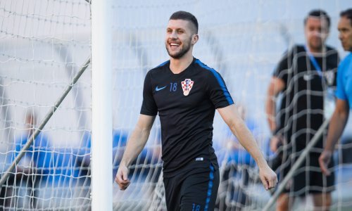 'Rebiću, oženi me': Kako je stasiti Imoćanin postao novi miljenik žena