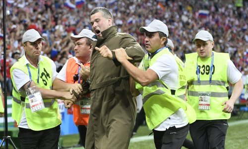 Incident na utakmici u Sočiju; ruski navijač se sigurno kasnije nije dobro proveo...